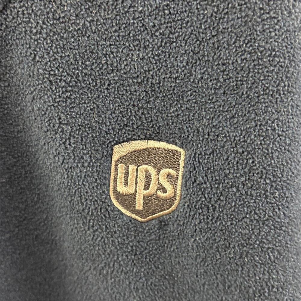 United Parcel Service UPS Sweatshirt Vneck Men’s Size Large Fleece Employee Blue - Picture 3 of 9